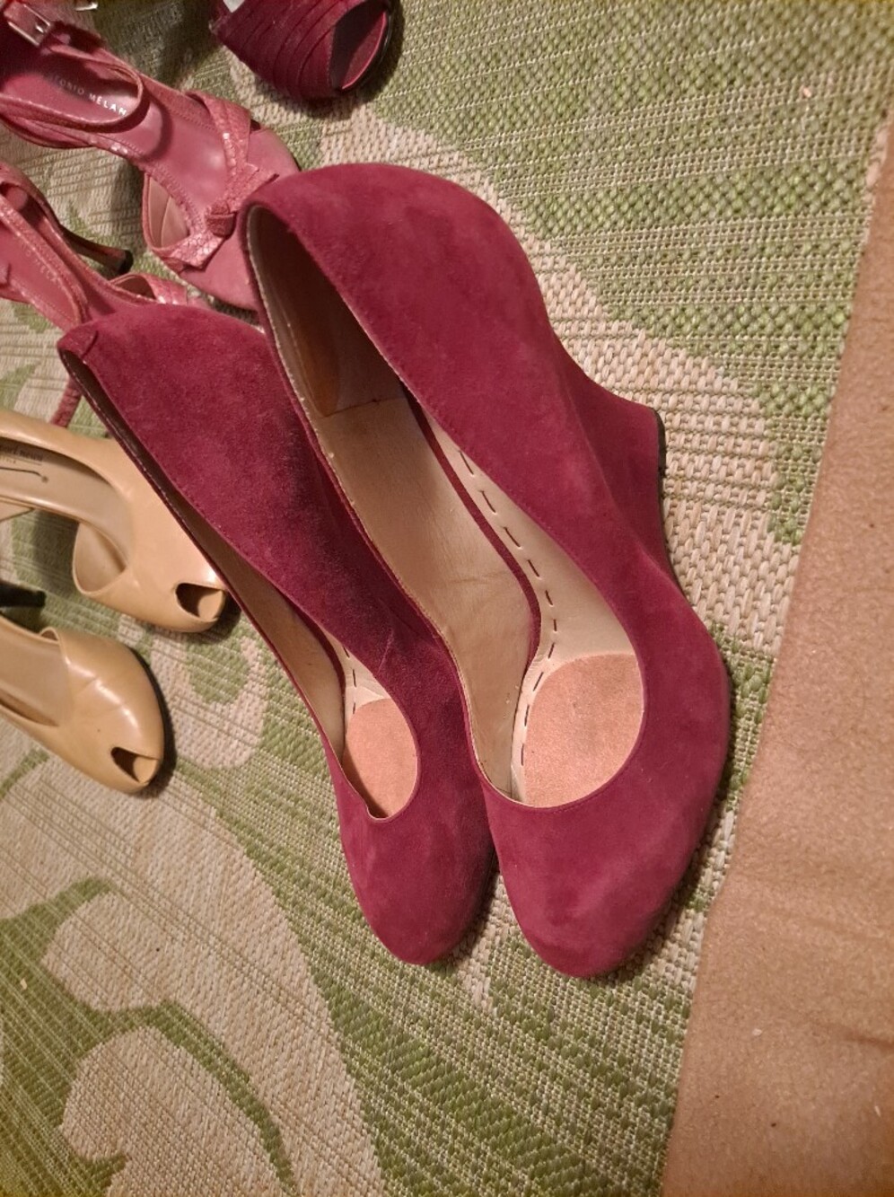 Nine West Women's Burgundy Suede Wedges - Picture 3 of 6